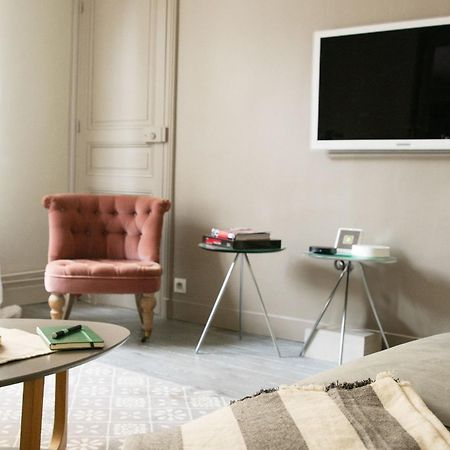 Eiffel Tower & Les Invalides - 1Br - Cityapartmentstay Parigi Esterno foto